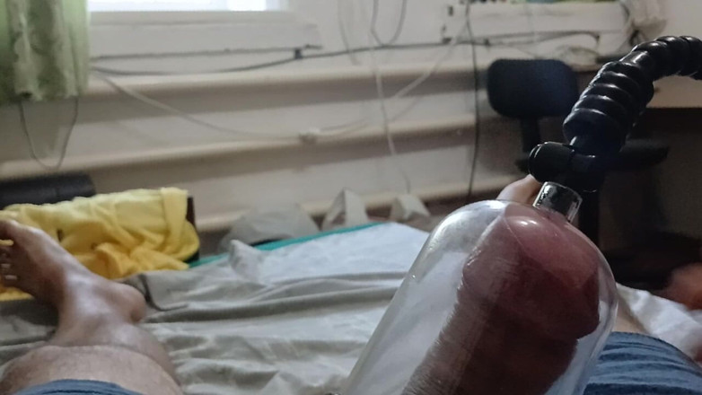 AlexCat: My Cock Wants to Play with a Penis Pump