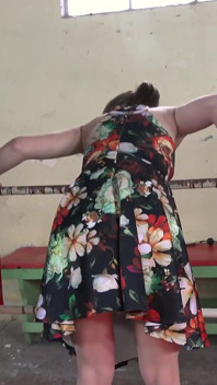 Lenna Ross svázaná a dominovaná Submised