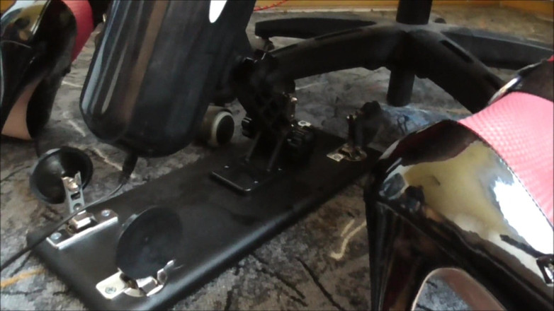 tammara big: The first time been fucked by a fucking machine!