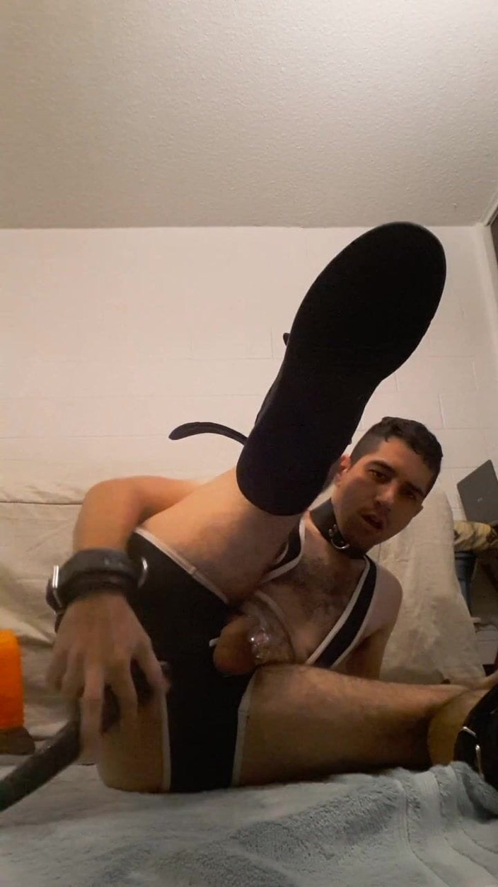 Ricky Cage: Вырезано ради качества, из задницы в рот, мобильное издание