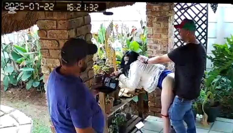 Bigjoefuckalott: Bos cuckold mahu saya mengongkek isteri jalangnya – dia melancap