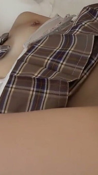 Přerušeno - shledání s čistou štíhlou kráskou - konečný intenzivní sex se třemi masivními creampiemi - 1