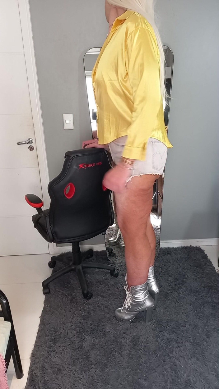 Sexy ass CDzinhafx: My Ass Wearing Sexy Shorts