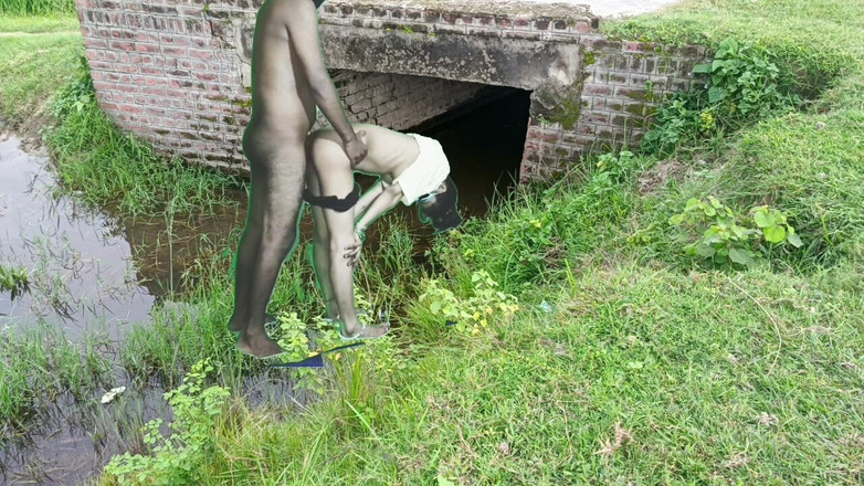 RAKP355: Nou indian musulman studentă și iubit desi video sexual