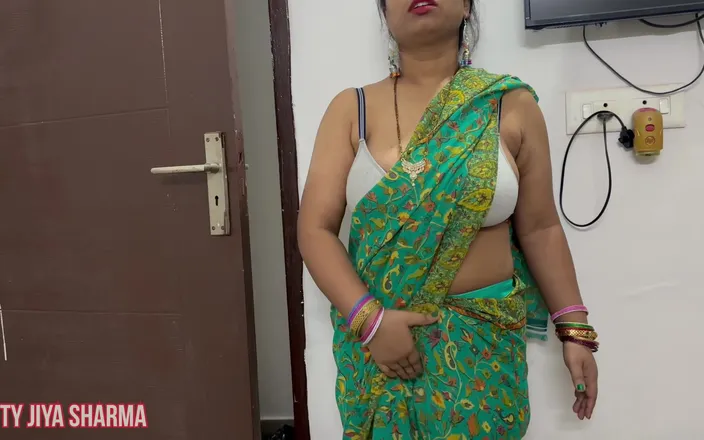 Hotty Jiya Sharmaa: Bhai Behen ka Majedar Sex, Bhai Ko Apni Tatti Khilayi -...