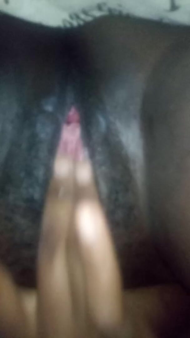 Sexy thando: Playing with my wet pussy