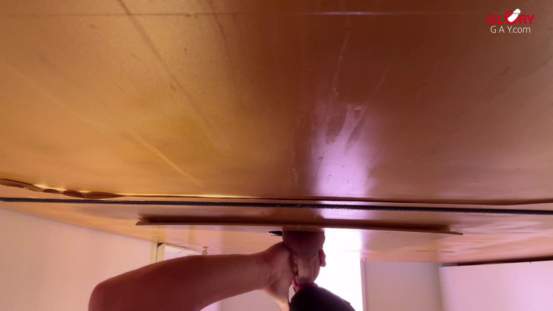 GLORYHOLEGAYS: 쿠키 앤 크림 - 글로리홀에서 막 18살이 되었습니다