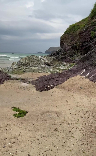 Queen-Lucy: Selamat Pagi Apa semua orang sampai hari ini? Saya berkelip...