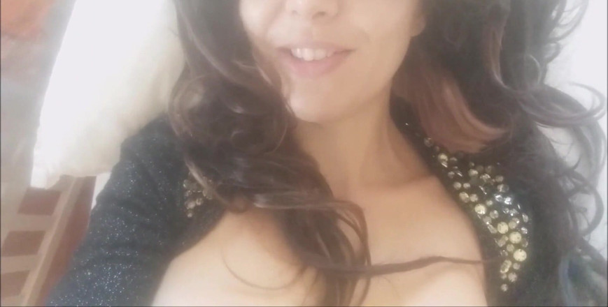 savannahamatoriale: Stepmother Can Be Very Hot When She's Horny
