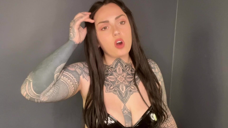 Miss Valentina: Acariciar ela