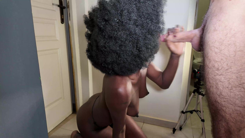 Bam-bulax: Sperme dégoûtant qu’elle doit porter dans la bouche