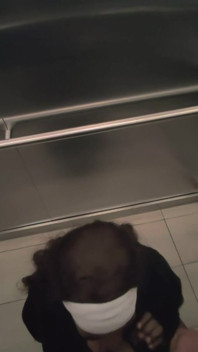 From Strangers to Blowjob in 60 Seconds
