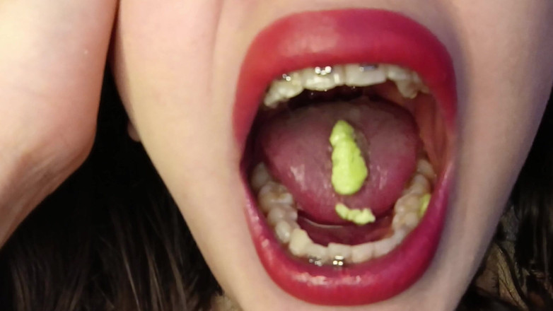 Golden domme: Consuma gummies da masticare