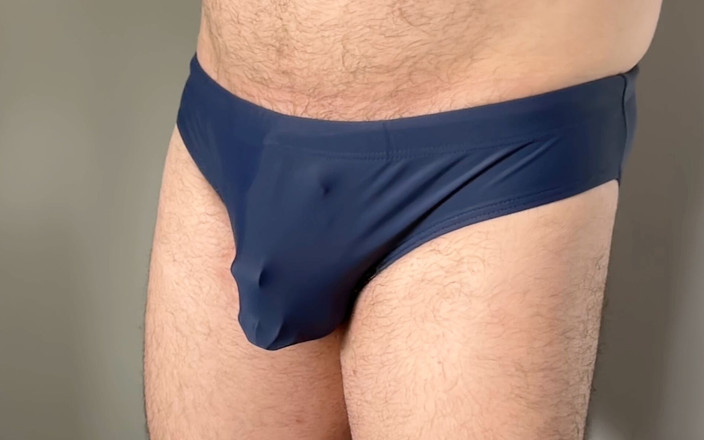 Speedofanboy: Nové Blue Speedo a Cudná klec