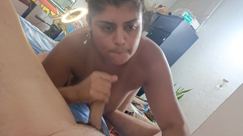 Mariano Aly: 我的继妹 alydenalioficial 吮吸我直到我把弄出来