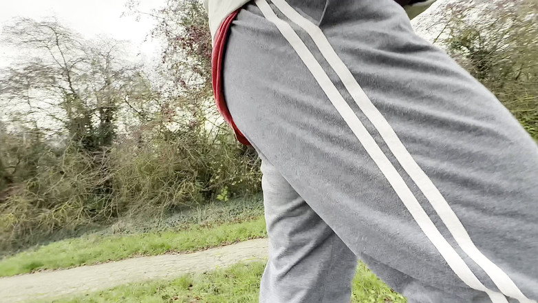 MrMagicDevil: Ik ben een commando op lopen met mijn nieuwe c *ckring