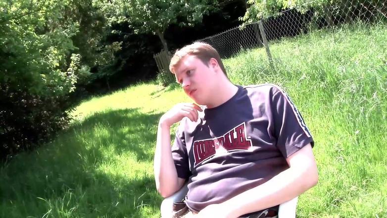 German Porn: Buitenshuis wilde neukpartij cuckold met sexy Lizzy-stijlen en Lukas