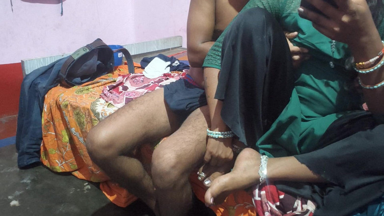 Sobha rani: Seks threesome terbaik 2025:-rahul ngentot adik ipar dan istrinya dengan nyepong...