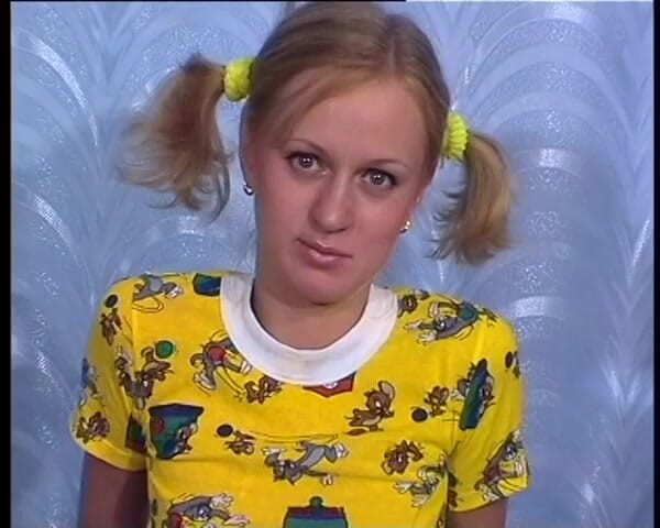 YOUR FIRST PORN: Trevligt ansikte, fin kropp och trevligt sex - Lena &amp;Igor