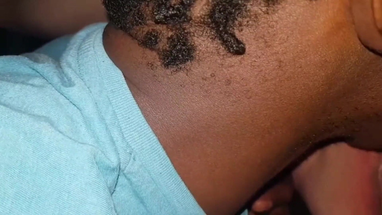 Real homemade BBW BBC porn: Youngenglishbbw bacaklar geniş açık büyük zenci yarağı nata4sex şişman amcığımı yalıyor