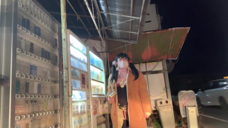 megu2002: Autoformazione con il No39 Esposizione in cabine telefoniche notturne e...