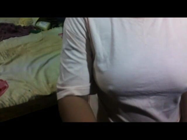 Arabicqueen: Fată frumoasă cu țâțe mari