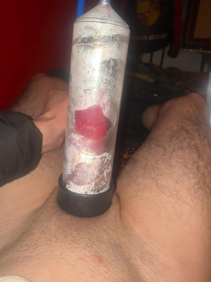 Zayaman: Bawiłem się moim kutasem
