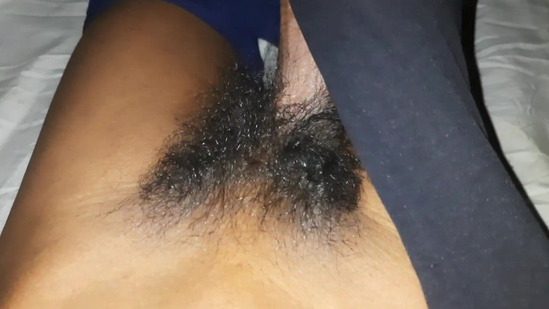 Cross Indian: O Megle 비디오 채팅 대학 발정난 18+ 소녀 JOI 오디오