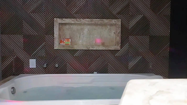 Marcosninfo: Arkadaşlarımla Sergide Ve Onlar Için Bir Parti Verdim.