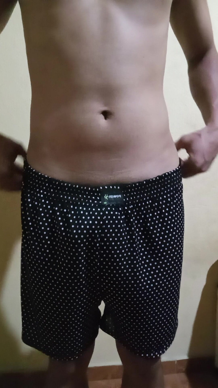 Ray Oliver: Sexy Latinoameričanka