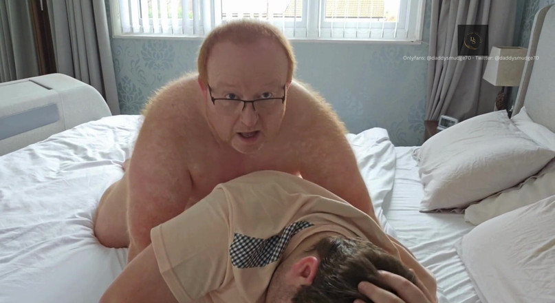 Daddysmudge: Stepdaddy Fucks Boy on Bed