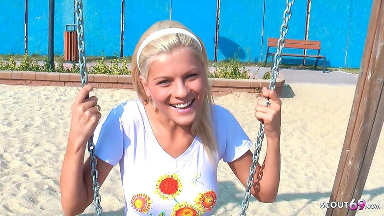 Full porn collection: Roztomilá dívka vyzvednuta a tvrdě ošukána cizincem ve skutečném POV...