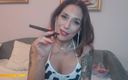 Melissa Johnson: Cigarr JOi