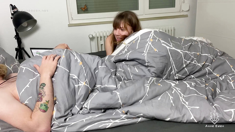 Anne Eden: Spermalust na een natte seksdroom!