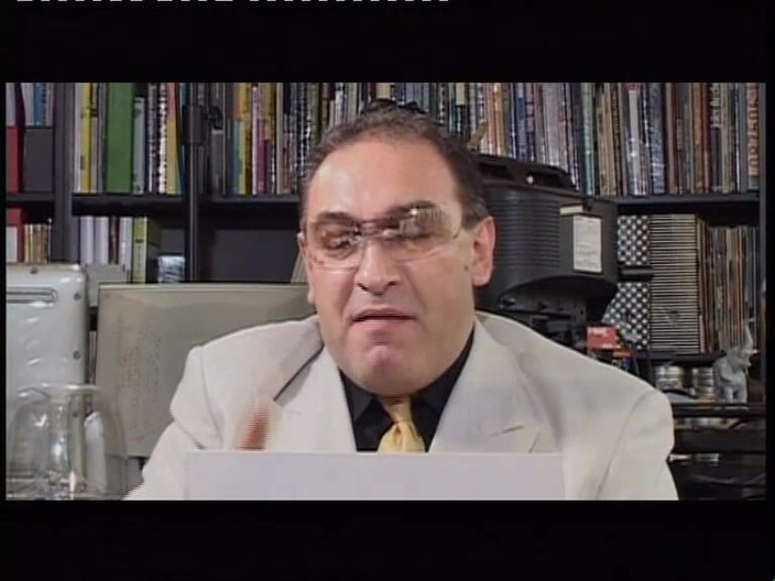 Vintage megastore: Brunetka suka ostro zerżnięta na biurku