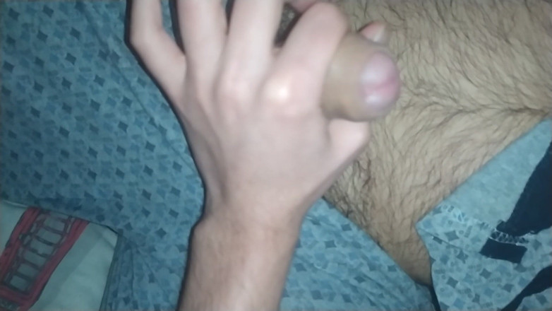 MartyBrady: Il master di twink masturba il suo papà preferito