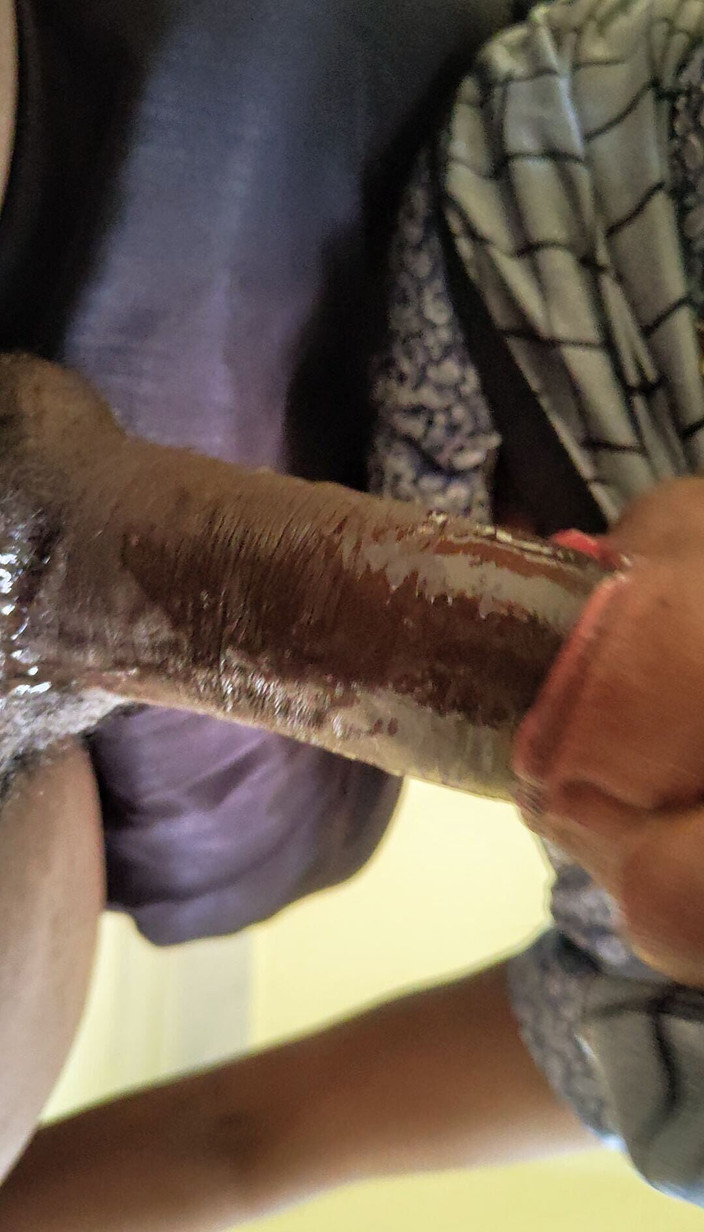 Tamilnaduu: 妻が私のチンポをしゃぶる私は天国に行きます