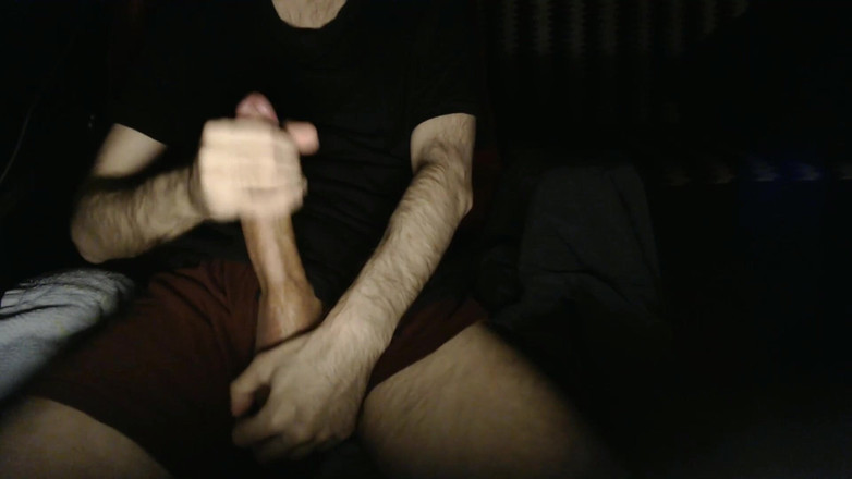 Alex Metallov: मैं अपने बड़े सख्त लंड को मरोड़ रहा हूं। सख्त लंड, देखने का बिंदु और वीर्य निकालना