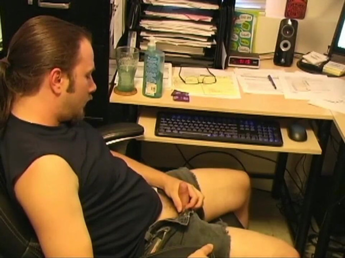 The Great Canadian Male: Christophe fucks the boss