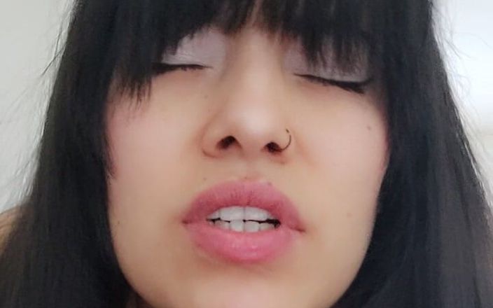 Maquinasperfectas: 年轻的臭鼬手淫