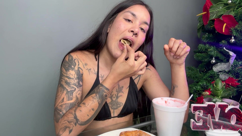 Rollerpublic: Lets Eat Together