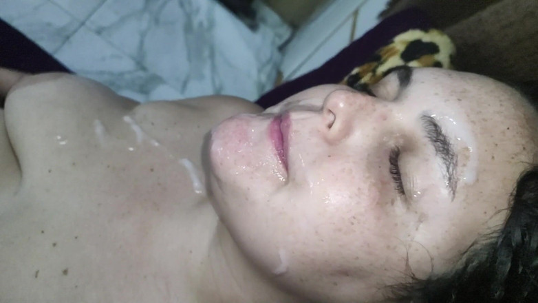 Cuckold Couple Swing: Sexy manželka má fetiš na šukání své kamarádky z vysoké a...
