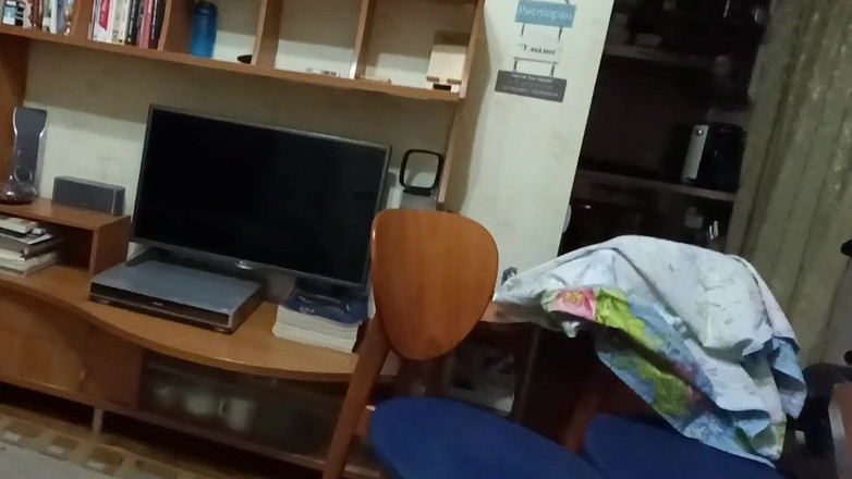 Anonpirates: 가정부,테이블 위의 섹스,