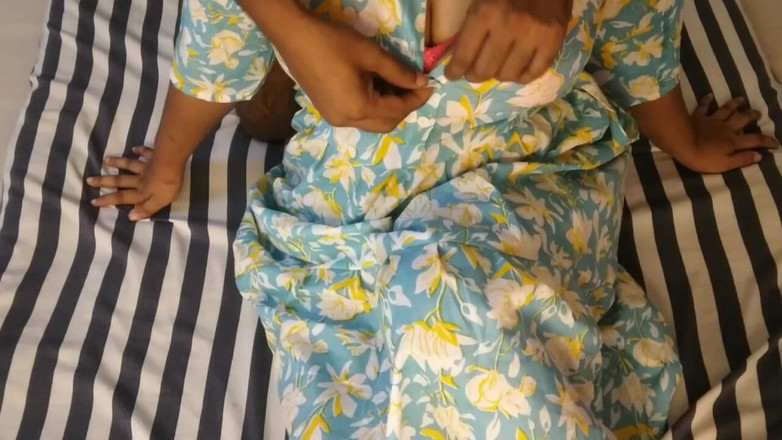 Jesmin18: Bengalski duże cycki seksowny model mają dogy jebanie