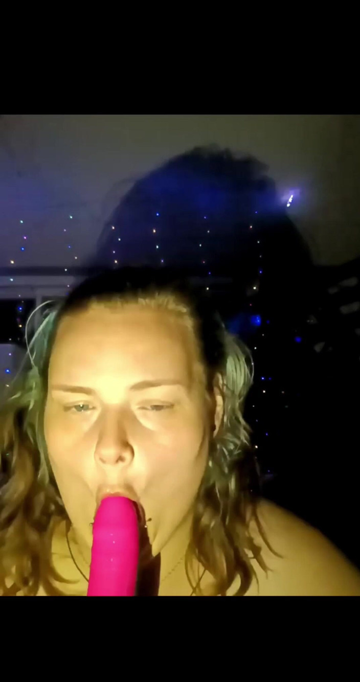 Pain princess studio: Cewek ini disodok dildo dengan ganas