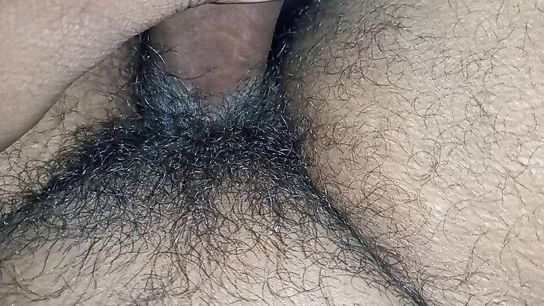 Sweet Indian cock: Bite desi