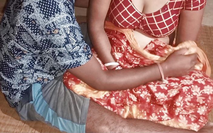 Puja Amateur: Hot Desi Indian Bhabhi Sex with Lover