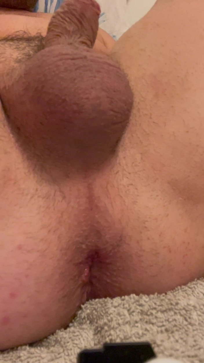 XXXkikoooXXX: Dildo v zadku, část 1 ze 4