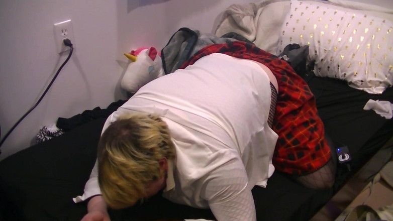 Roxxie rae page: कॉलेज गर्ल पिस्टन एक्शन