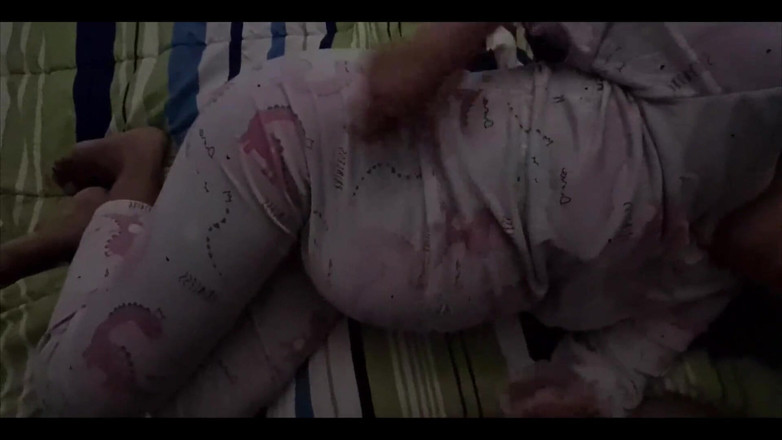 Anny Kitty: Moje těhotná svobodná nevlastní sestra je tak nadržená a nech...